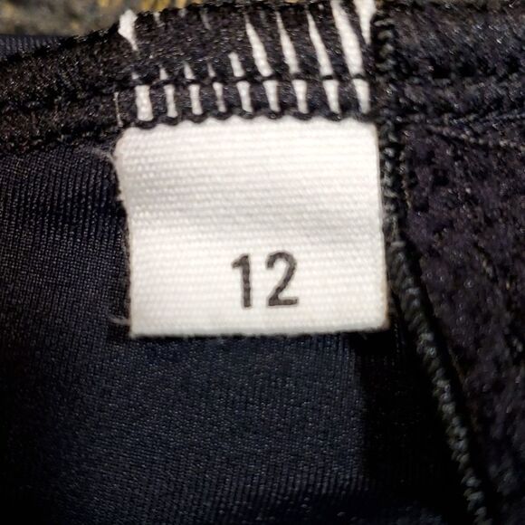 Women's Medium-Support Longline Sports Bra- Size 12 - Picture 4 of 5